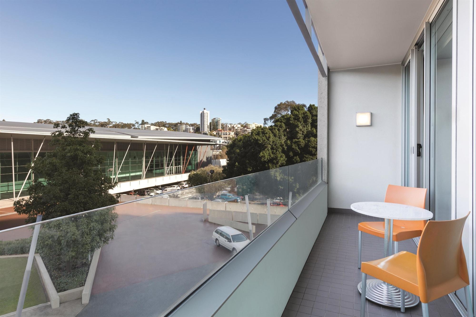 Adina Apartment Hotel Perth Bagian luar foto