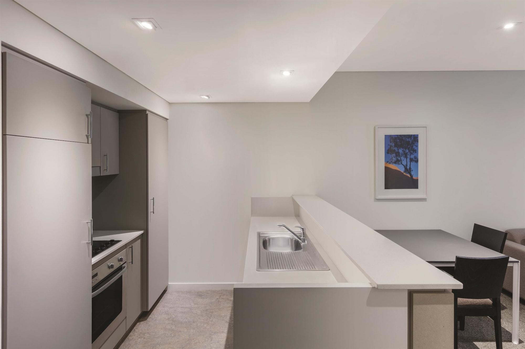 Adina Apartment Hotel Perth Bagian luar foto