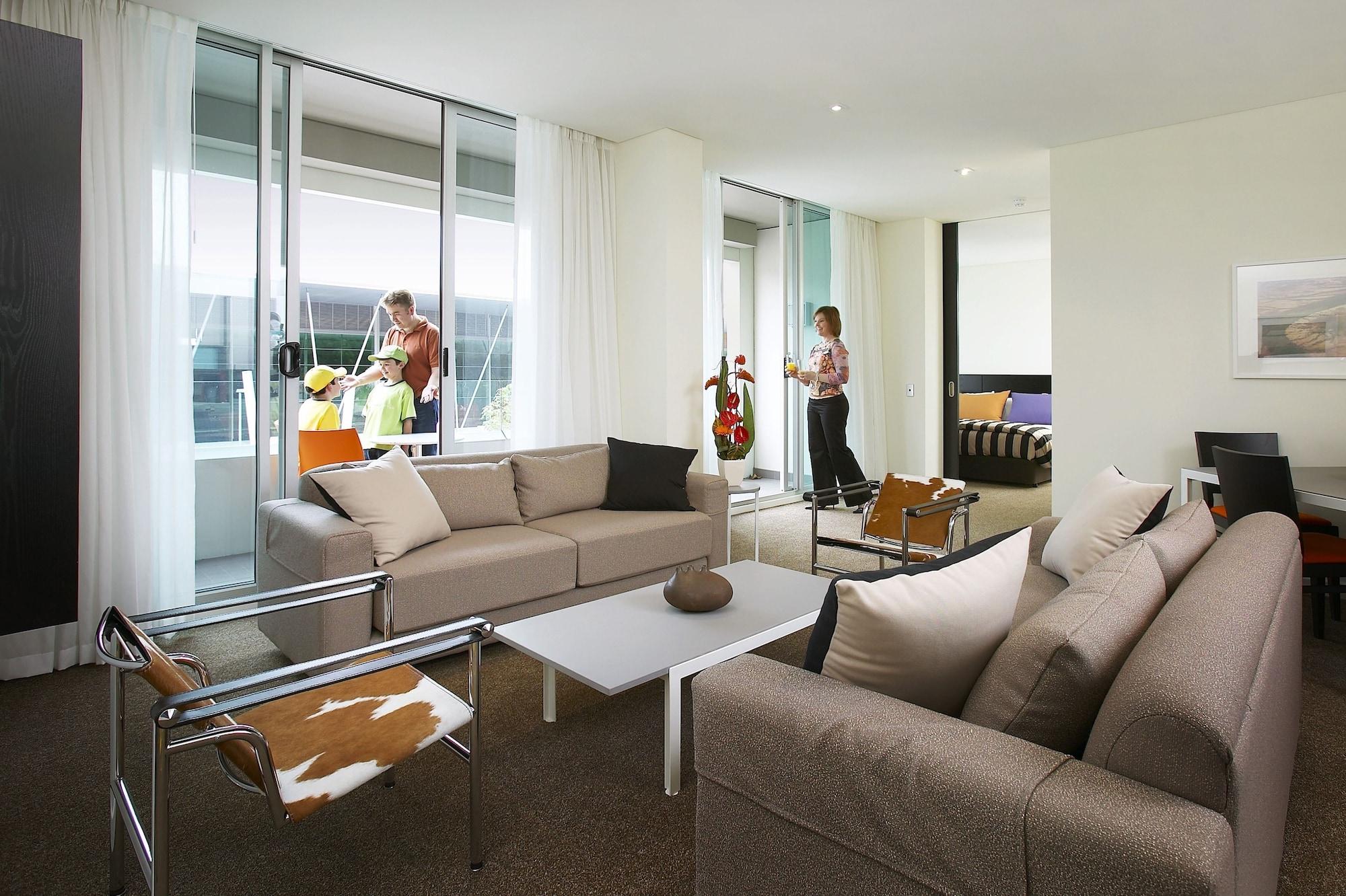 Adina Apartment Hotel Perth Bagian luar foto