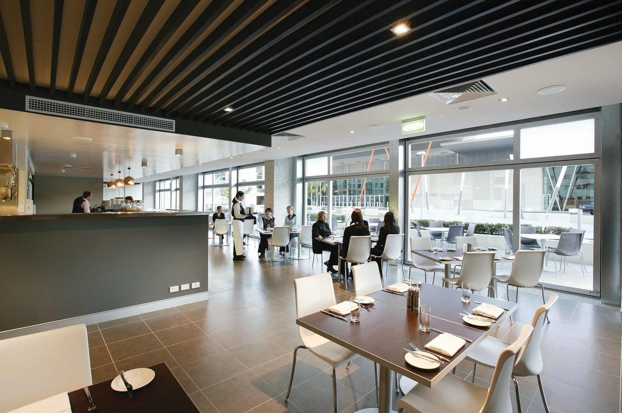 Adina Apartment Hotel Perth Bagian luar foto